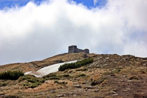 ruiny byłego obserwatorium astronomicznego Pop Iwan
