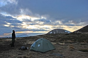 biwak na przełęczy Brebenskul