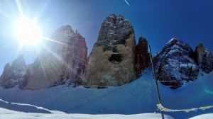 Tre Cime widziane z biwaku o poranku