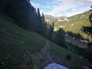 zbocze góry, przez które musiałem prowadzić rower