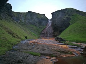 wodospad 2 km na zachód od Kirkjabaejarklaustur