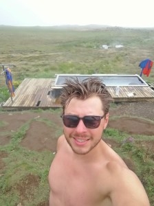 gorące źródło 2 km przed Djupivogur