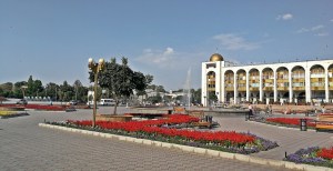 plac Ala-Too w innej odsłonie