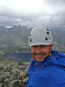 kask dla ochrony przed spadającymi kamieniami