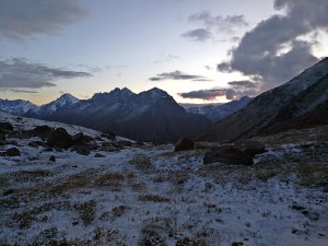 biwak na wysokości 3500 m npm przed Panorama pass