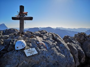krzyż na trasie ferraty Bepi Zac