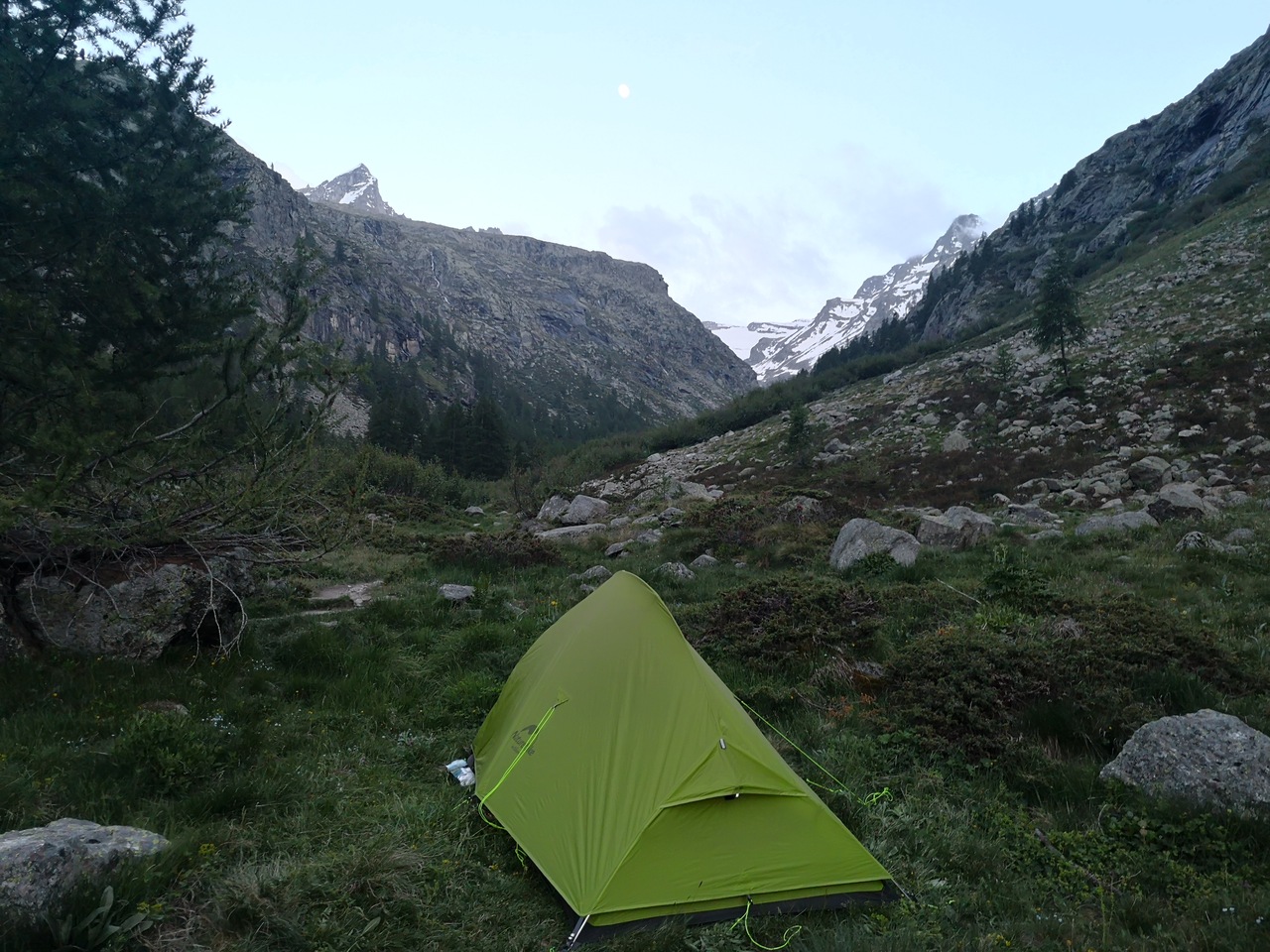 odpoczynek w dolinie Valsavarenche po zdobyciu Gran Paradiso