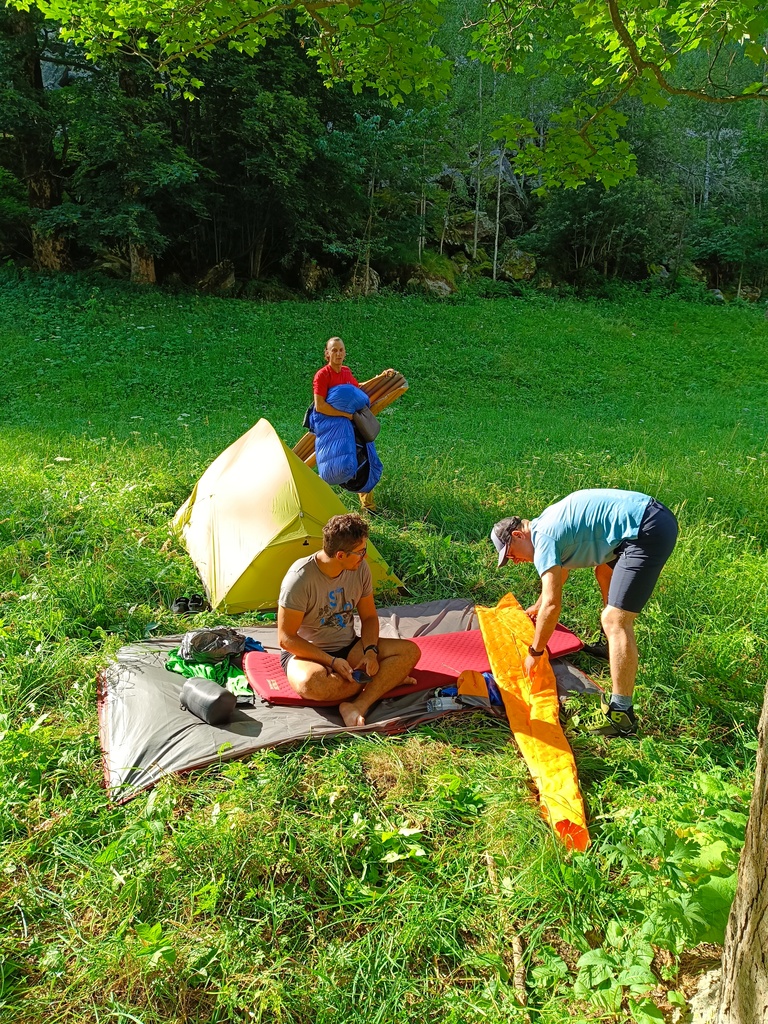 pierwszy biwak na dole