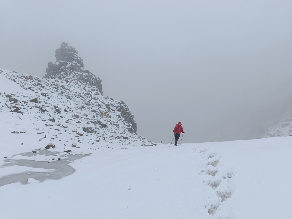 fatalne warunki pierwszego dnia na początku lodowca